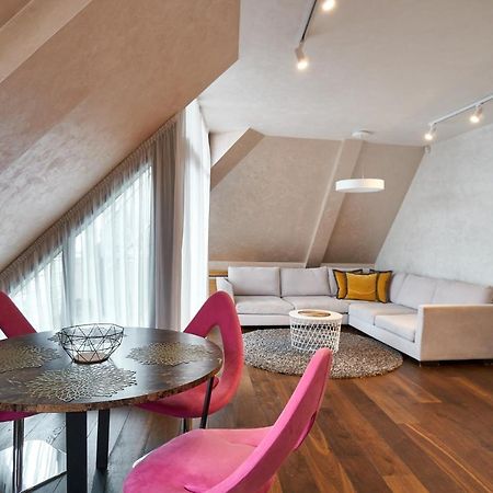 Emi Apartment Riga Dış mekan fotoğraf